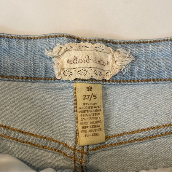 Ladies Altard State denim jean shorts light wash size 27 - Picture 4 of 6